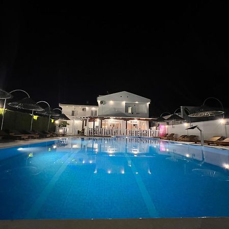 Residence Leora ウルツィニ エクステリア 写真