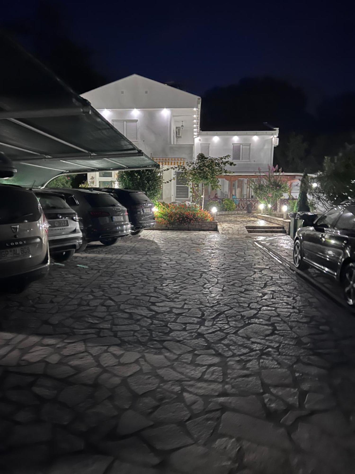 Residence Leora ウルツィニ エクステリア 写真